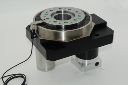 中空旋轉(zhuǎn)平臺的特性